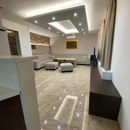 Dom V Strani Villa *