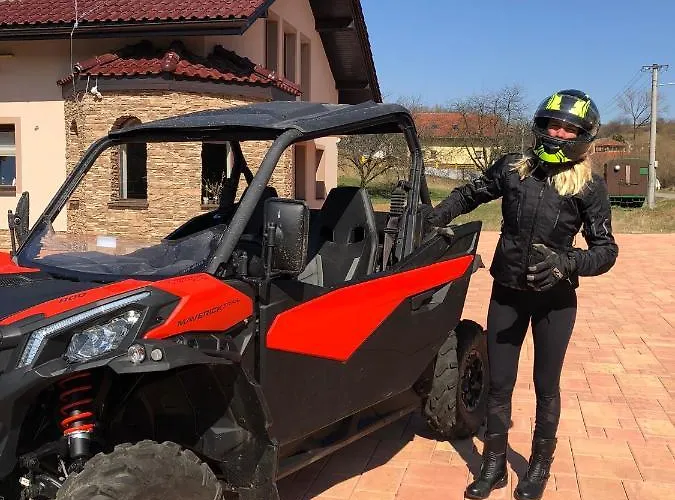 Villa Dom V Strani Poniky